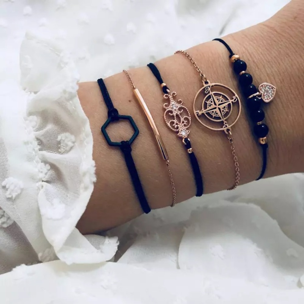 🎉 New Compass boho set of 5 bracelets